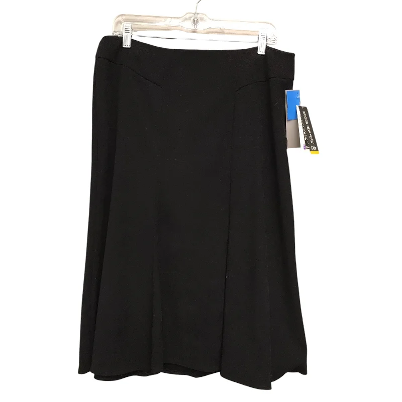 Skirt Mini & Short By Briggs In Black, Size:14P