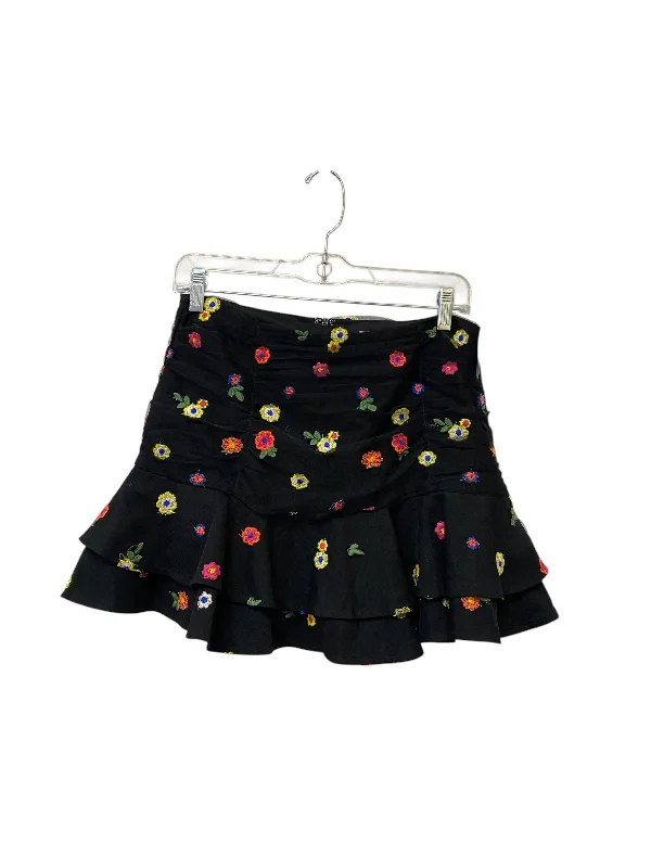 Skirt Mini & Short By Tcec In Black, Size: M