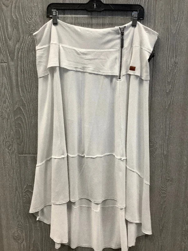 Skirt Midi By Peace Love World In White, Size: Xl