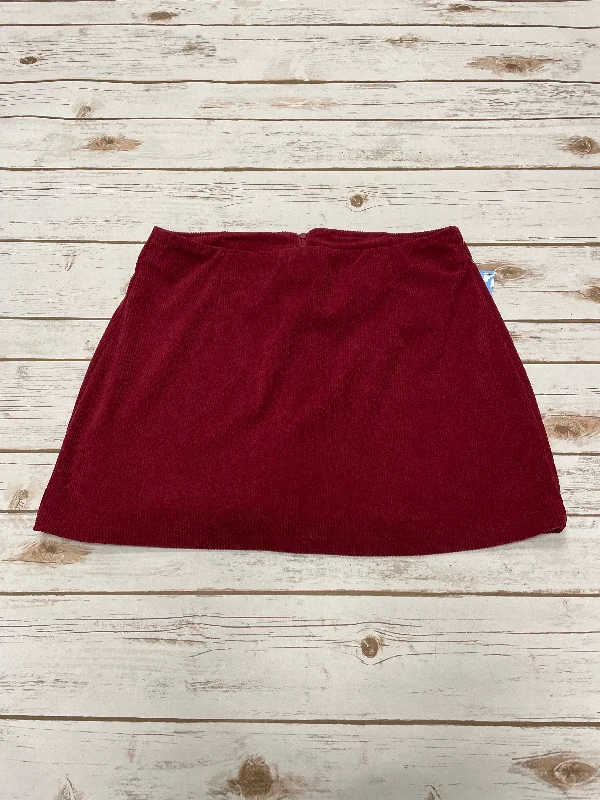 Skirt Mini & Short By Cmf In Red, Size: L