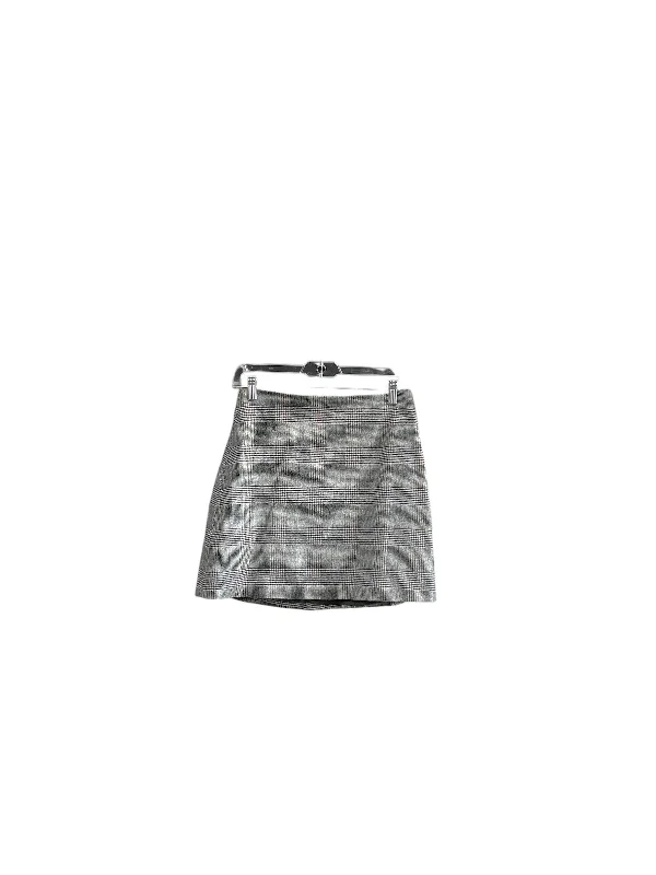 Skirt Mini & Short By Wilfred In Plaid Pattern, Size: 6