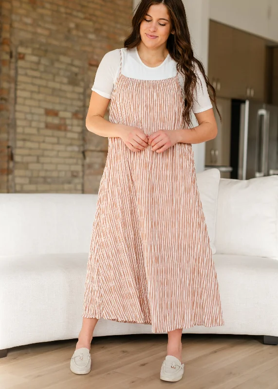 Energetic Sleeveless Striped Flowy Maxi Dress