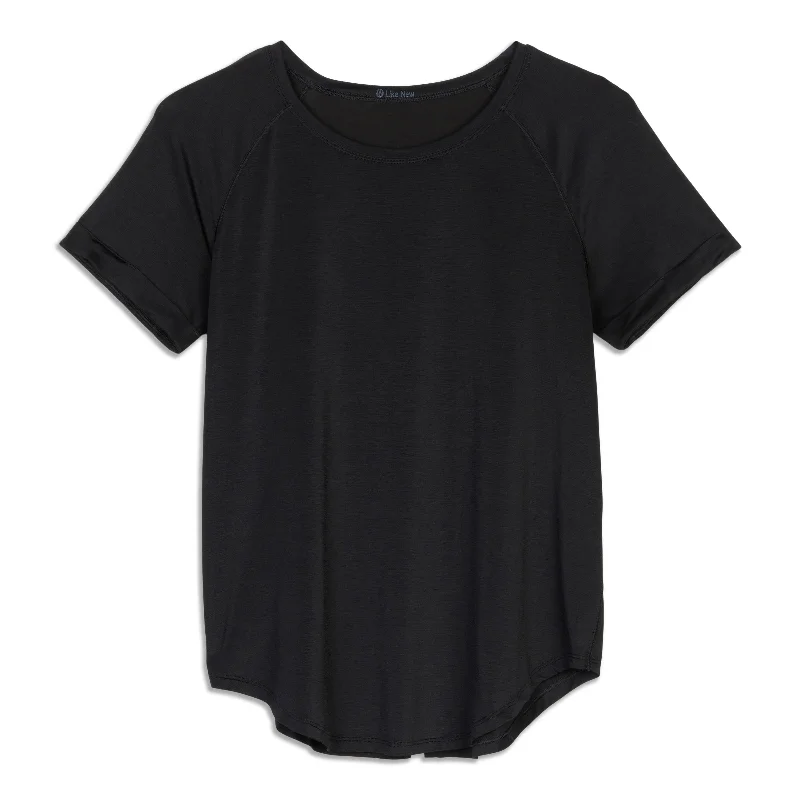 Open Up Tie Back T-Shirt - Resale